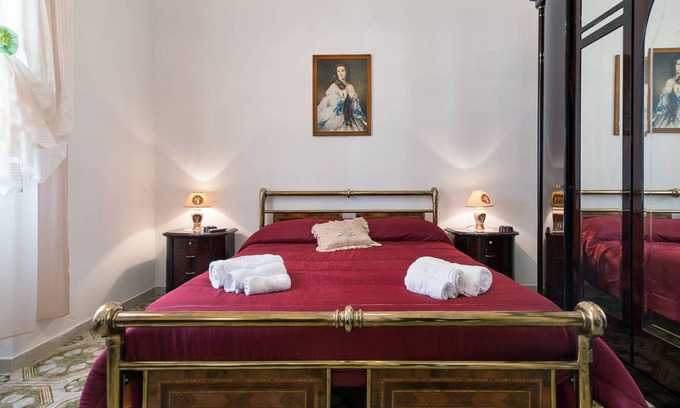 Novoli House | RESIDENCE SALENTO: FREE PARKING, FREE WI-FI, 4 BEDROOM, 2 BATHS