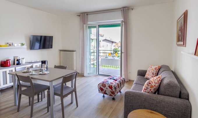 Arona Apartment | Residence The Camellia Wheel 24