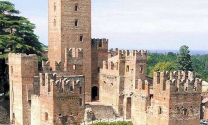 Castell'Arquato Apartment | Residence "The Castle" 1