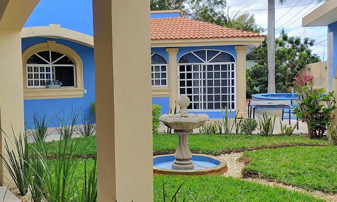Montecarlo House | Residencia Uribe - Beautiful house with private pool