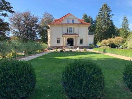 Friedrichroda Apartment | Residenz im Park