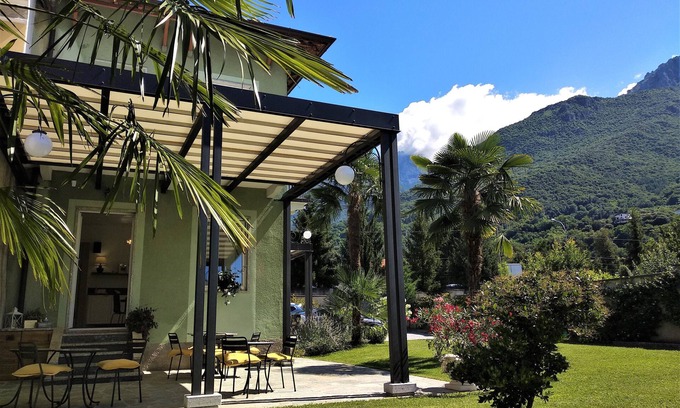 Mandello del Lario Bed & Breakfast | Residenza Laurum B&B