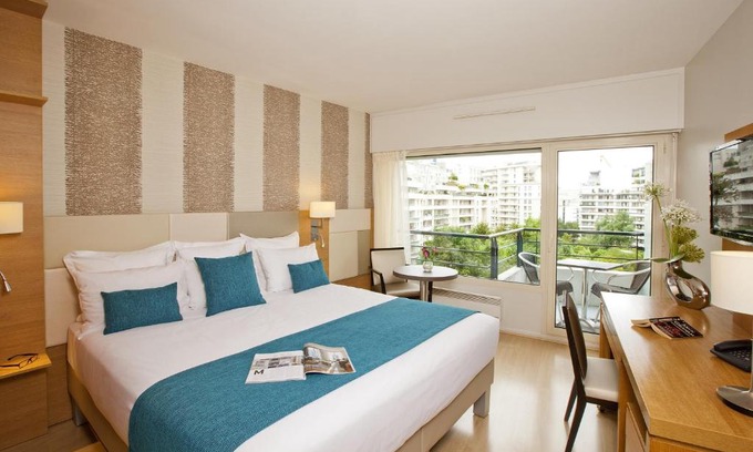 Faubourg de l'Arche Apartment | Residhome Courbevoie La Défense
