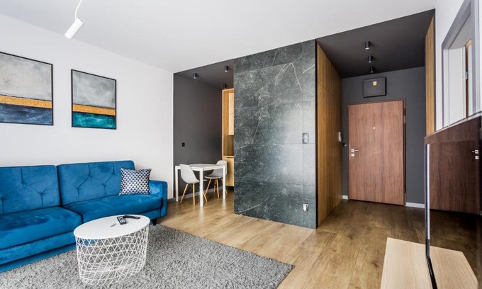 Bialystok Apartment | ResiNest Apartamenty Butikowa Kamienica M40