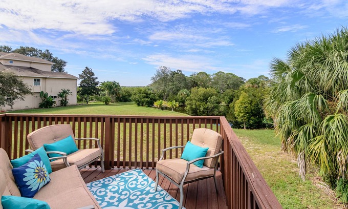 Tarpon Springs House | Resort Getaway Home