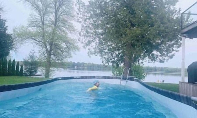 Port Stanton House | Resort lakefront, pool, hottub, sauna, pets #5