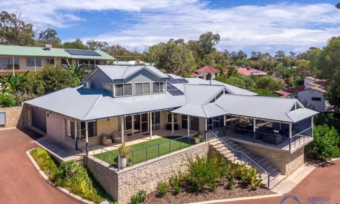 Bouvard House | Rest & Recharge in Bouvard