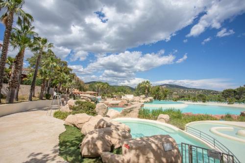 Les Restanques Apartment | Restanques de Saint Tropez - arums