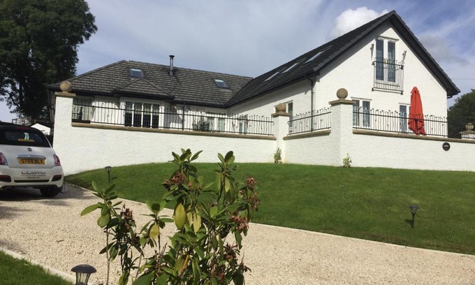 Ayr Bed & Breakfast | Retreat at The Knowe Auchincruive Estate