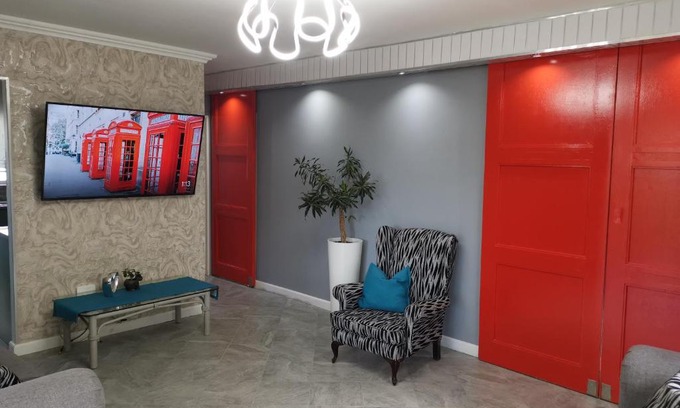 Retreat House | Retreat to Edmonton Close
