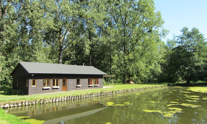 Braibant House | Retreat with Ponds, Braibant