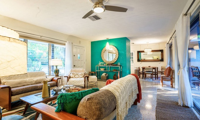Indian Beach Sapphire Shores House | Retro-Chic 2BR Bungalow in Sarasota Historic Neighborhood, Firepit, near Bay