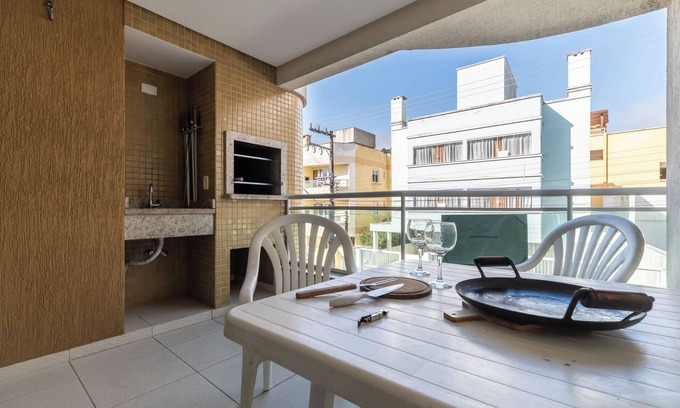 Centro Apartment | RFO - Apartments Just Steps From Bombinhas Beach