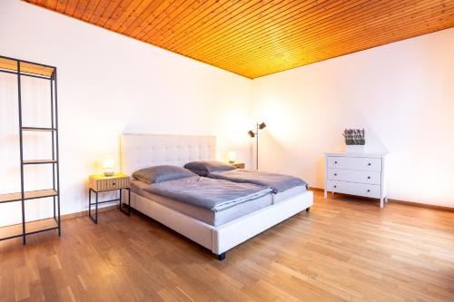 Bad Hoenningen House | Rhein-Haus