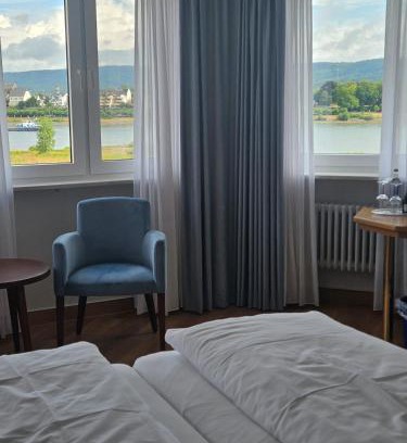 Kaltenengers Hotel | Rheinhotel Larus