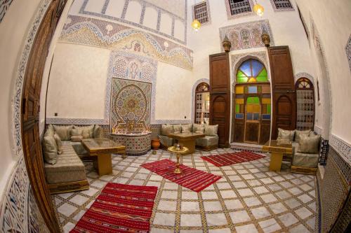 Quettanine House | Riad Taj Fes