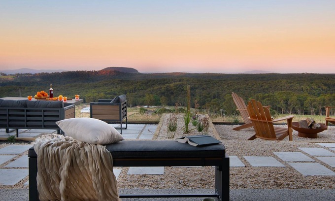 Daylesford House | Ridge Vue Retreat - the ultimate in style and serenity