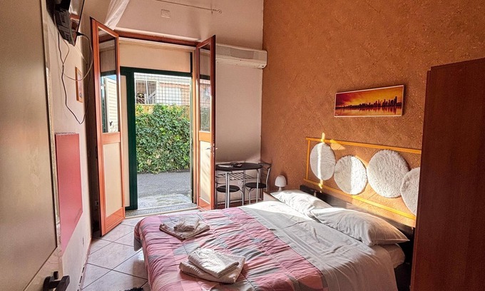 Scillichenti House | Rifugio di Stazzo Holiday home for groups of 20 people