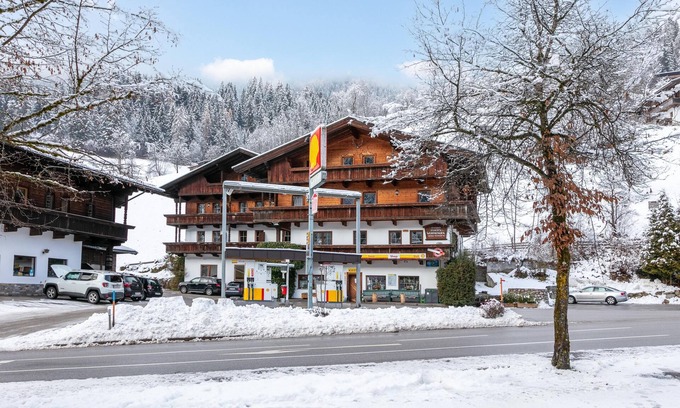 Alpbach Apartment | Right by the ski lift - 2 apartments in Alpbach