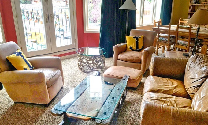 Frisco Condo | Right on Main St. Hot Tub. Close to Marina. Garage