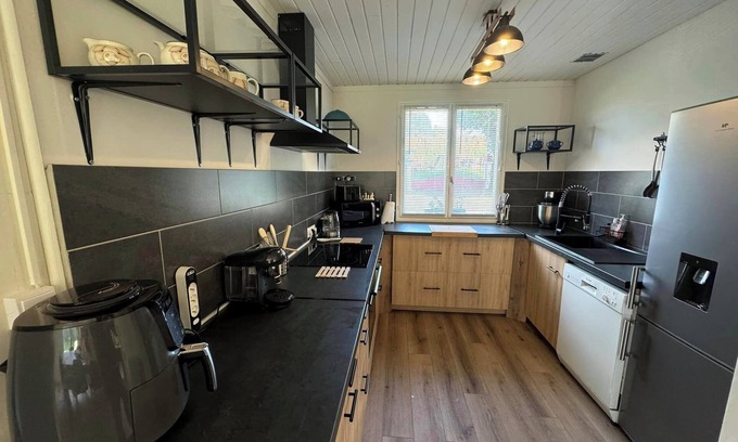 Bersac-sur-Rivalier House | Rio's Home from Home Holiday rental