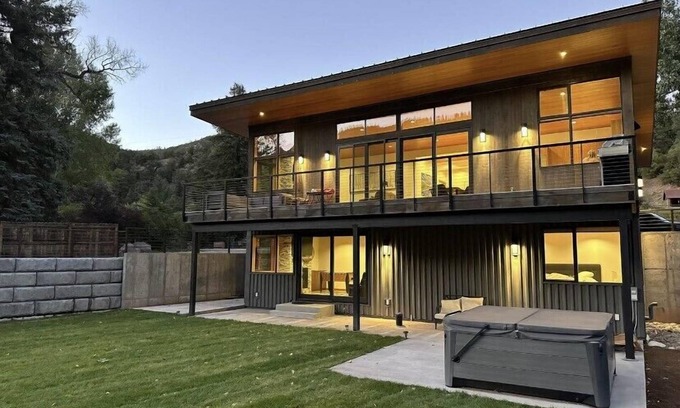 Placerville House | Rio Vista Telluride w/hot tub!