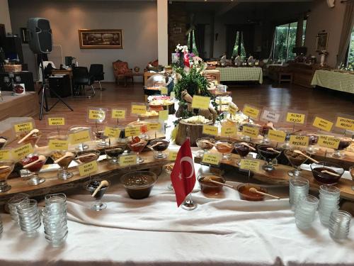 Cekmekoy Hotel | Riva's Club Hotel