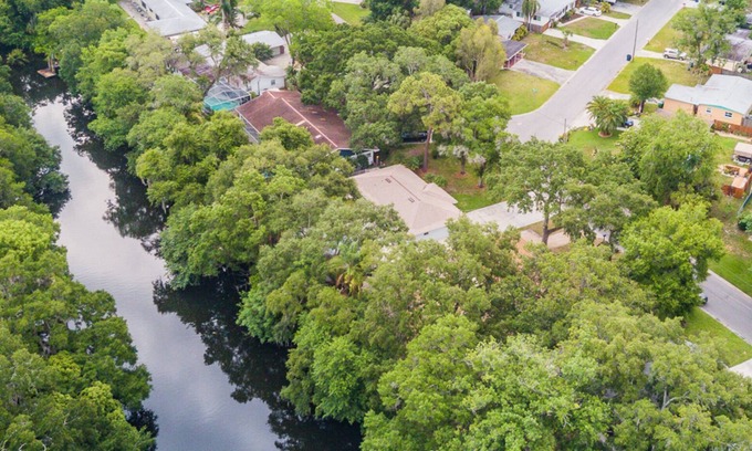 Old Seminole Heights House | River Retreat! Private home on the Hillsborough River in Tampa!