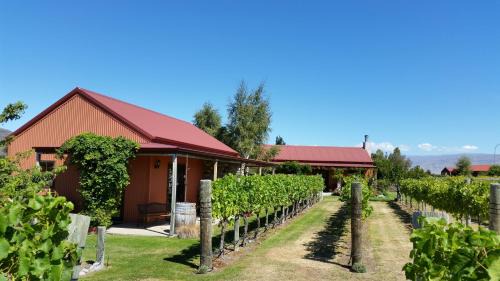 Lowburn House | River Rock Estate