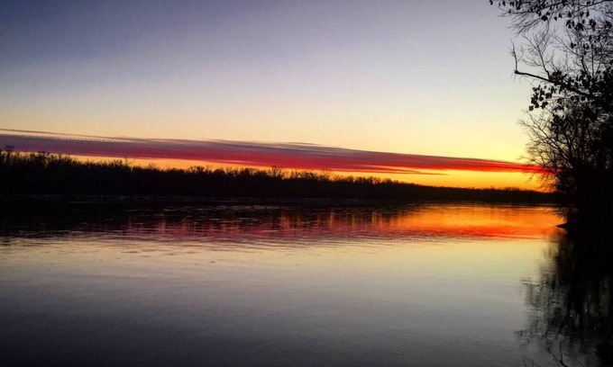 Muscoda Cottage | River's Edge Cabin, LLC