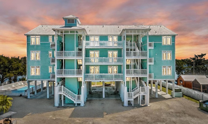 Steinhatchee Condo | River's Edge Condo 2A, Bldg 2- Larger Condo with Covered Parking