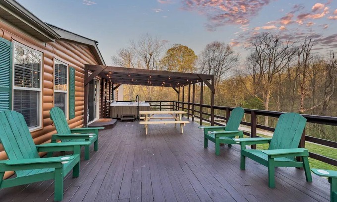 Leitchfield Cottage | River's Edge - Let us help you escape this summer!