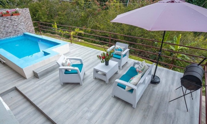 Jarabacoa Cabin | RIVER VIEW/VILLA FRENTE AL RIO/PEACE BY THE RIVER