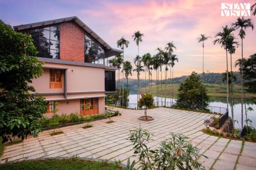 Vayittiri Villa | Rivera The Lake View with Indoor Games by StayVista