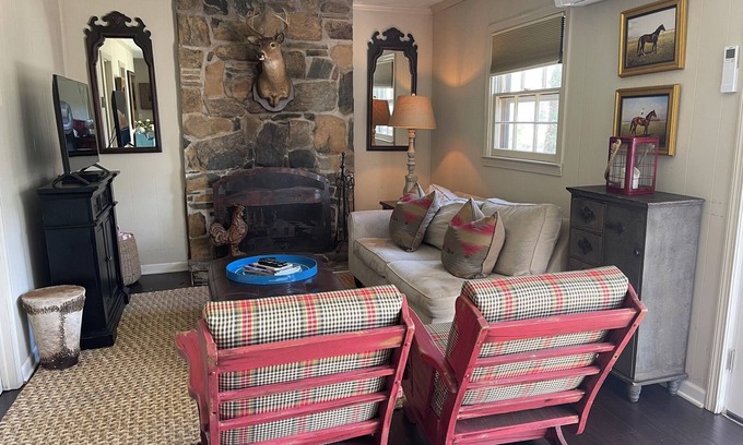 Fleetwood Cabin | {Riverbend Retreat} – Cozy Cabin
