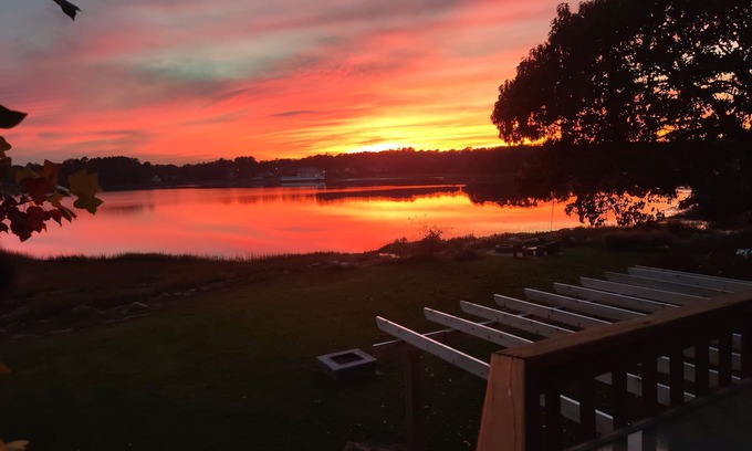 Wareham Center House | Riverfront house with kyacks fire pit and gym
