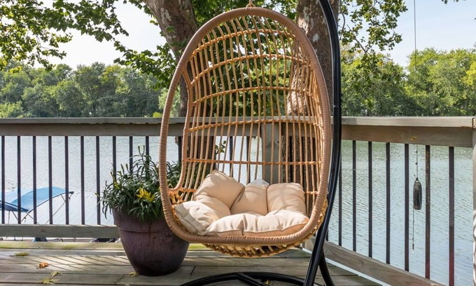 Noblesville House | Riverfront Noblesville Home/kayaks/Fishing, boating!