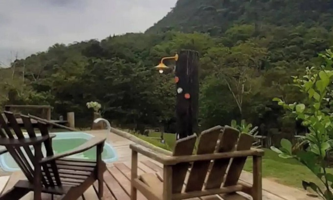 Rio das Ostras Cottage | Riverfront rafting, suites, lofts and houses