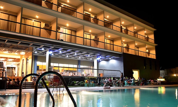 Sarrat Hotel | Rivermount Hotel and Resort