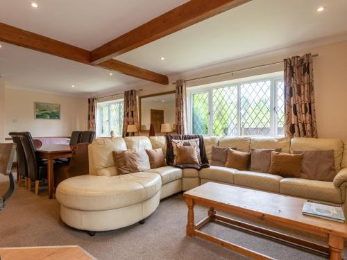 Brandon House | Riverside Cottage-Uk41439