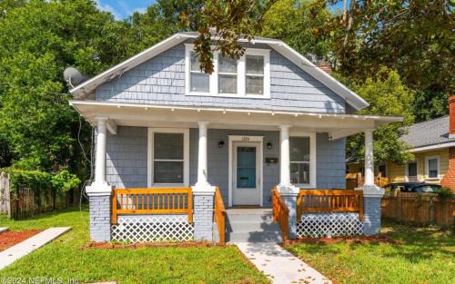 Riverside House | Riverside Craftsman with 3 beds and 3 baths, Pet friendly, Great neighborhood