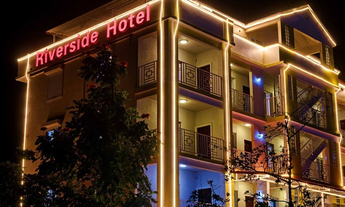 Picard Hotel | Riverside Hotel