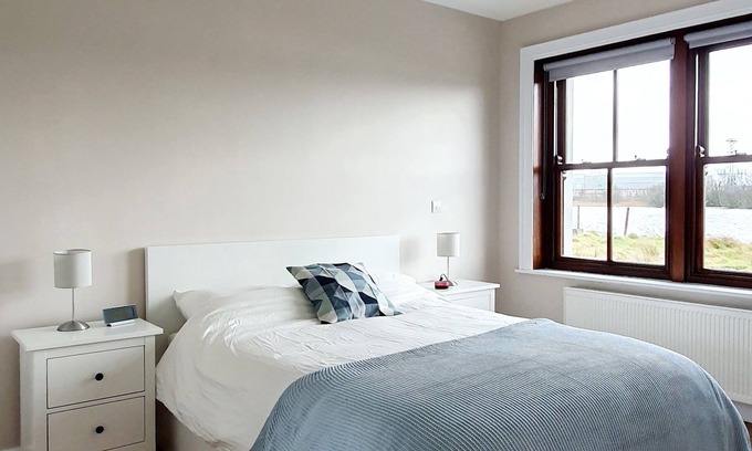 Ballyleague Apartment | Riverside Marina Apt