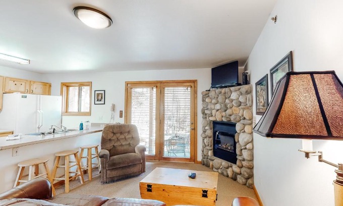 Grand Lake Apartment | Riverview Condos