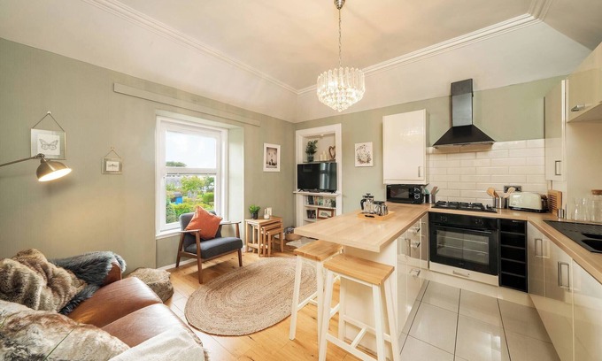 Monifieth Apartment | Riverview - Overlooks The Tay