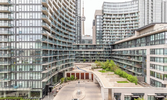 CityPlace Apartment | Rivetstays - The Parade