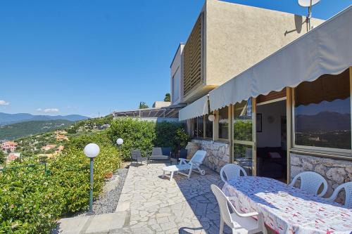 Finale Ligure Villa | Rivierarent Villa Cuckoo's Nest