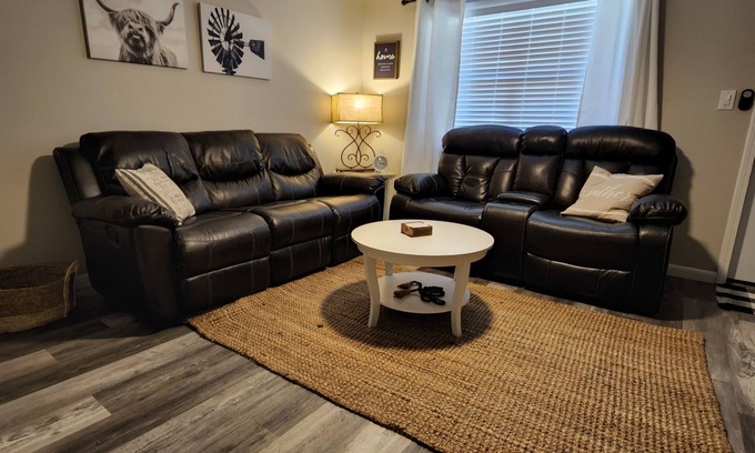 Mountain Home House | RnR Retreat-Upscale housing, contemporary decor