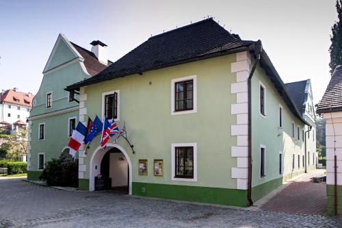 Cesky Krumlov Hotel | Rožmberský dvůr
