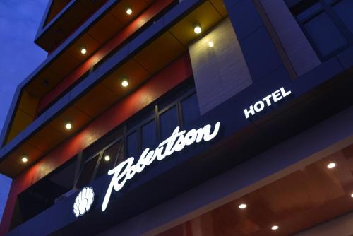 Naga Hotel | Robertson Hotel